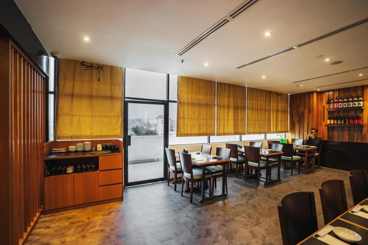 Crystal Crown Hotel Petaling Jaya Exterior photo
